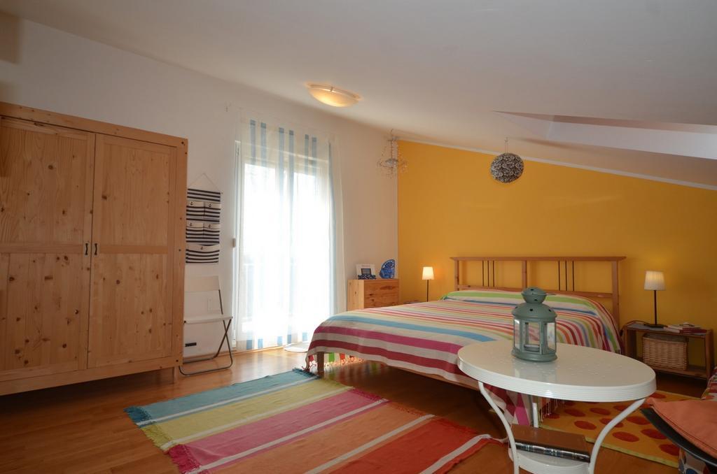 Apartment Anna Borik Rovigno Esterno foto