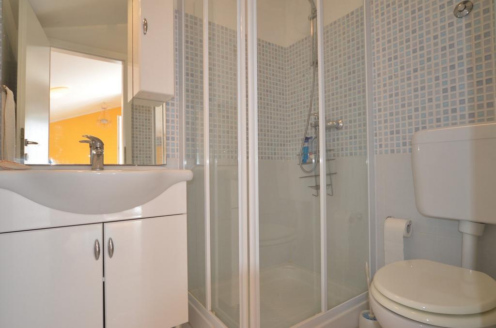 Apartment Anna Borik Rovigno Esterno foto